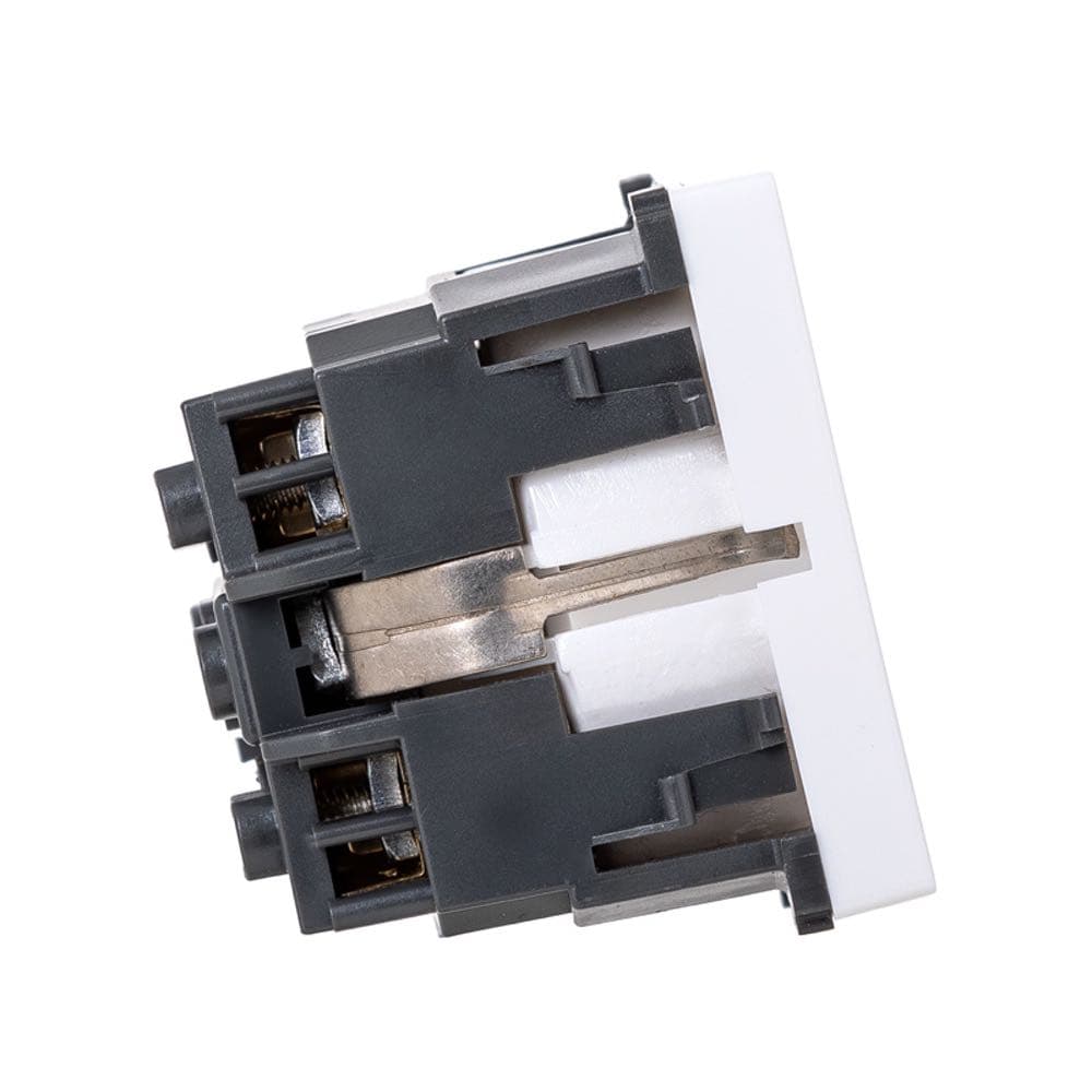 Розетка электрическая Maxicord Mosaic 45x45, нем. ст., 2K+3, 16A, белая — изображение 2