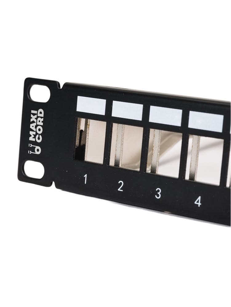 Коммутационная панель (патч-панель) экранированная Maxicord 19" 1U 24 порта модульная (наборная) с органайзером — изображение 2